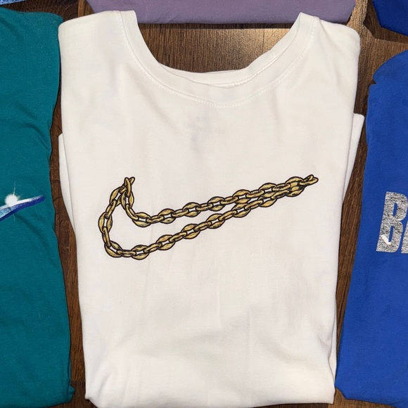 Nike Bundle of 6 Men’s Short Sleeve Tees (size MEDIUM) - Picture 6 of 7